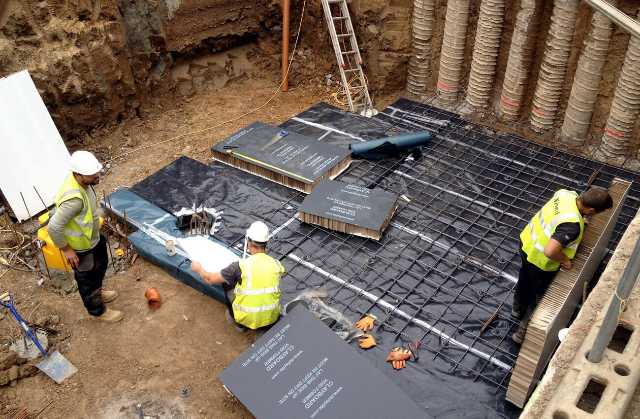 Dufaylite Clayboard being installed